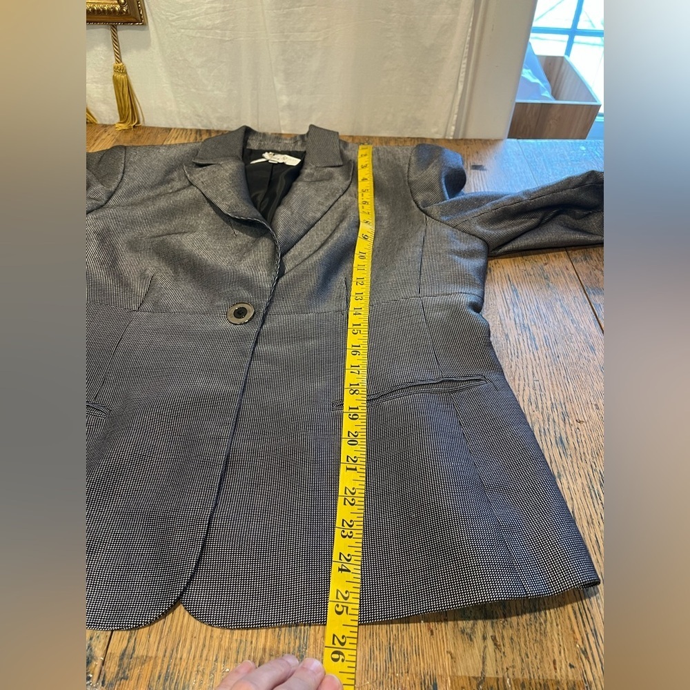 JONES NEW YORK Silver Gray Two-Piece Suit Set – Size 14 - Picture 10 of 12